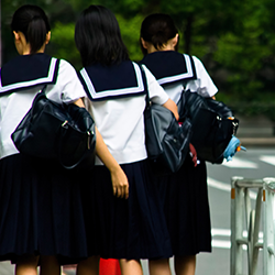 中学校卒業記念品