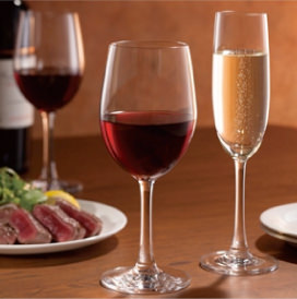 お酒の種類からグラスを選ぶ ワイン